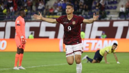 23/06:Football Predictions: Ecuador plays against Venezuela in their first match of group stage and other Tips.